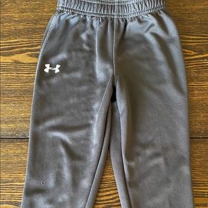Boy’s Under Armour Sweatpants ***see note***